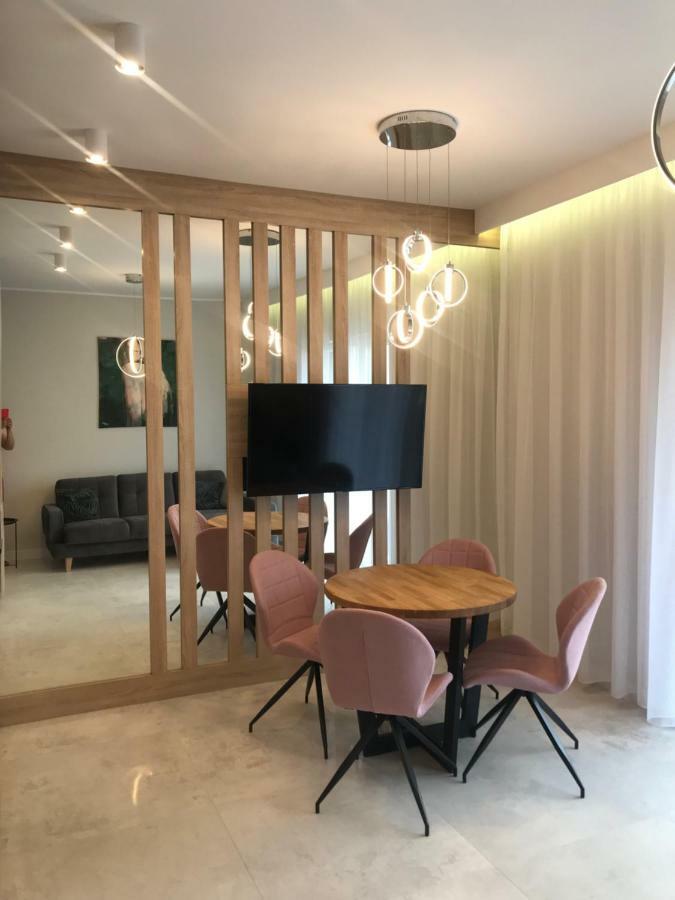 Apartament The Good Place 브로드니차 외부 사진